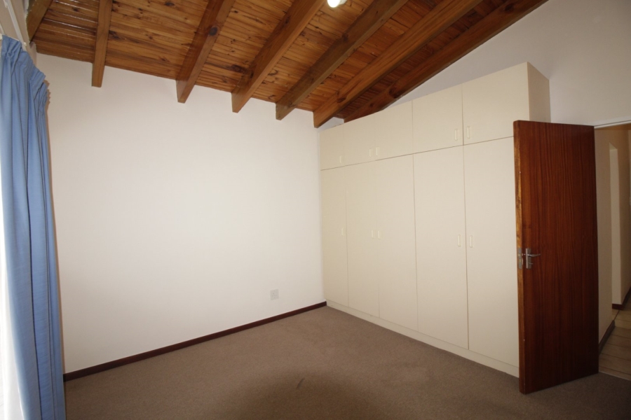 3 Bedroom Property for Sale in Jeffreys Bay Central Eastern Cape